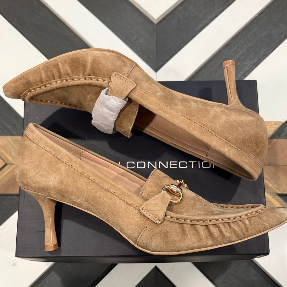 French Connection Taupe Heels with Gold Accent Size US 9/ EU 40